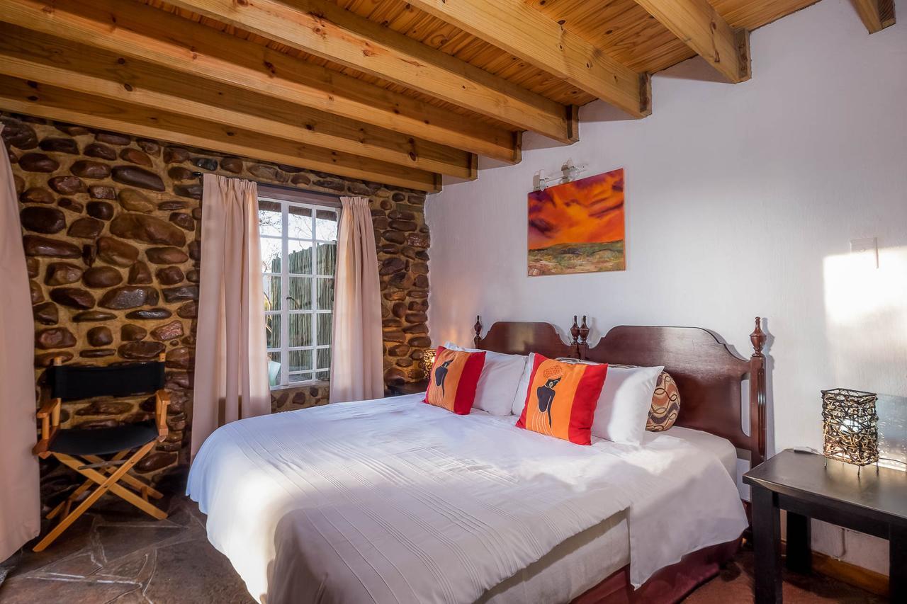 Mokoya Lodge Hekpoort Екстер'єр фото
